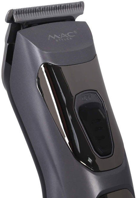 ماشین اصلاح مک استایلر MC-1026 دارای دکمه پاور برای روشن و خاموش کردن می باشد.