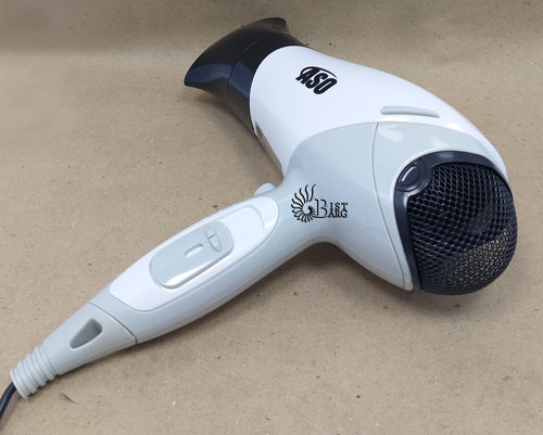 طراحی ظاهری سشوار مسافرتی آسو مدل HD8826 چه شکلی است؟