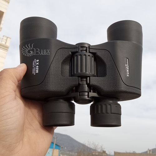 طراحی ظاهری دوربین دو چشمی یوکو 40×8 چه شکلی است؟