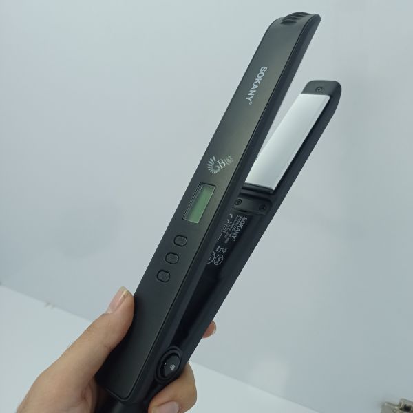 طراحی ظاهری اتو مو سوکانی مدل HS-920