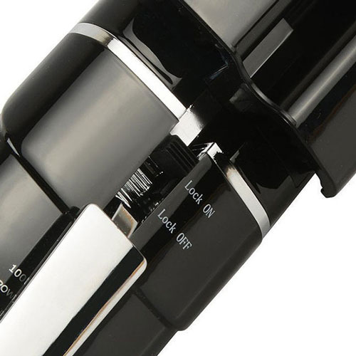 در قسمت پشت دستگاه یک کلید وجود دارد که دستگاه را در حالت بسته نگه می‌دارد.
