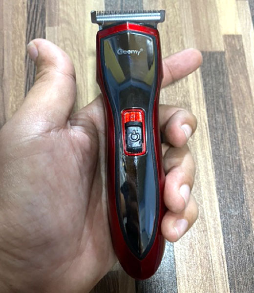 مشخصات فنی ماشین اصلاح GEEMY GM-6258