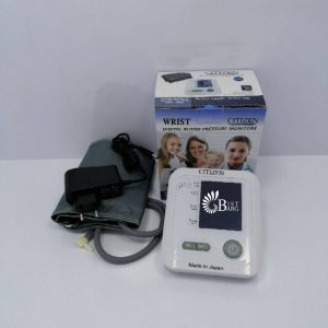 اقلام داخل جعبه فشارسنج دیجیتالی سیتیزن مدل blpm-13