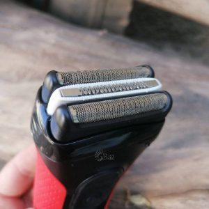 جزئیات بیشتر و عملکرد ماشین ریش تراش براون سری 3 مدل 3050cc به چه صورت است؟
