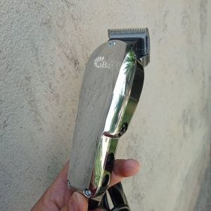 عملکرد ماشین اصلاح سر و صورت وال مدل Super Taper Chrome..