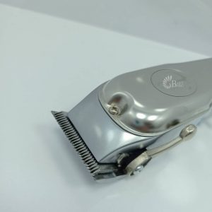 جزئیات بیشتر و عملکرد ماشین اصلاح وی جی آر مدل V-114 به چه صورت می باشد؟