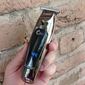 طراحی ظاهری ماشین اصلاح موی سر و صورت وی جی آر مدل V-070