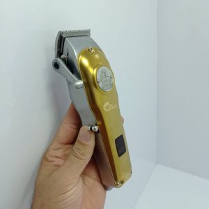 طراحی ظاهری ماشین اصلاح وی جی آر مدل V-181 چه شکلی است؟