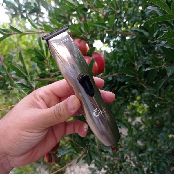 طراحی ظاهری ماشین اصلاح اندیس مدل Slimline Pro Li
