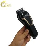 ماشین اصلاح موی سر کیمی مدل KEMEI KM-3701-5.