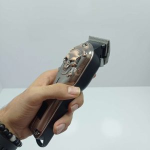 طراحی ظاهری ماشین اصلاح کیمی مدل KM-2618 به چه صورت می باشد؟