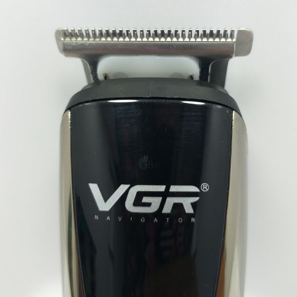 عملکرد ماشین اصلاح موی سر و صورت وی جی آر مدل V-029